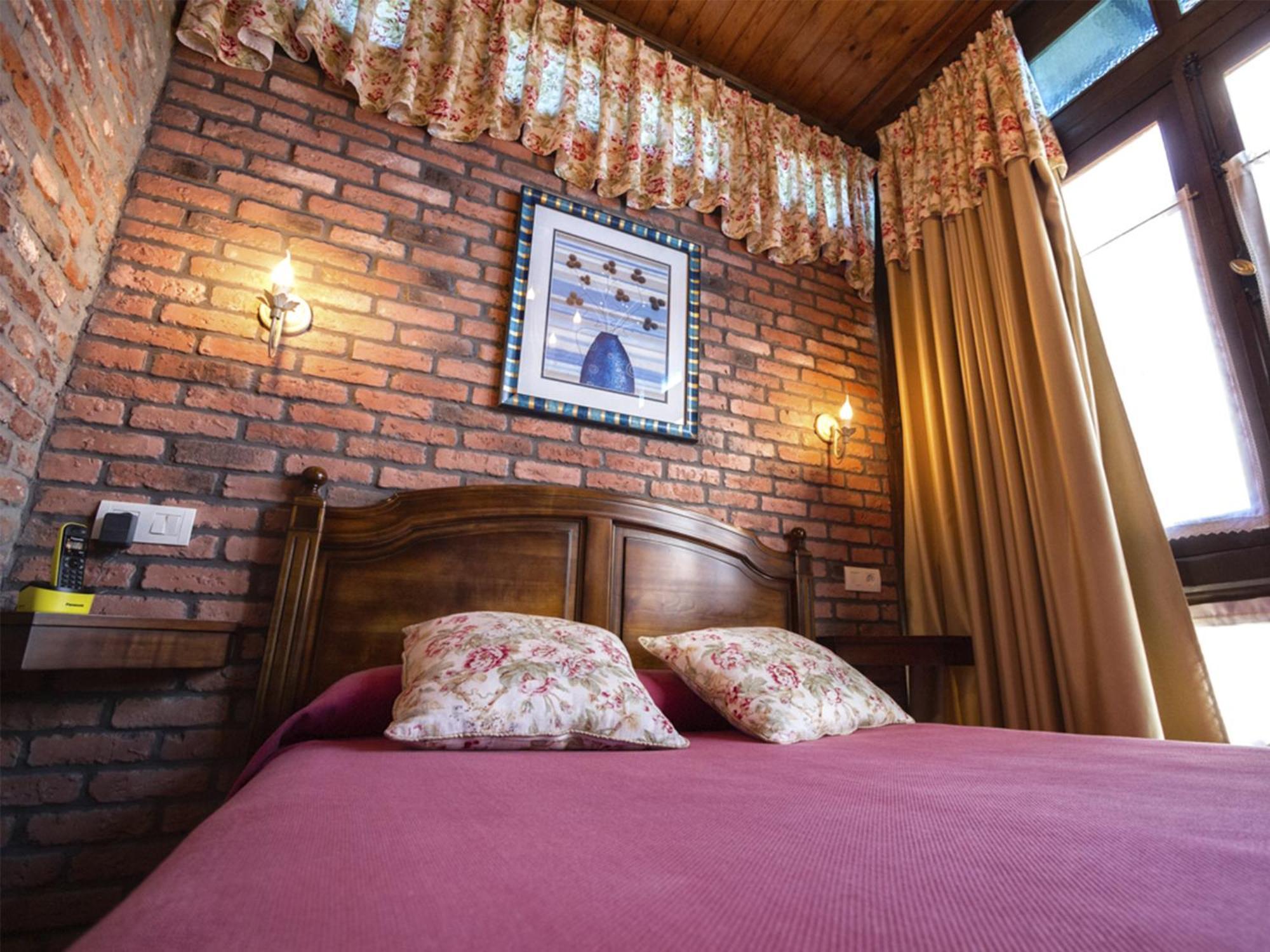 La Casona De Sobrepiedra Guest House ภายนอก รูปภาพ